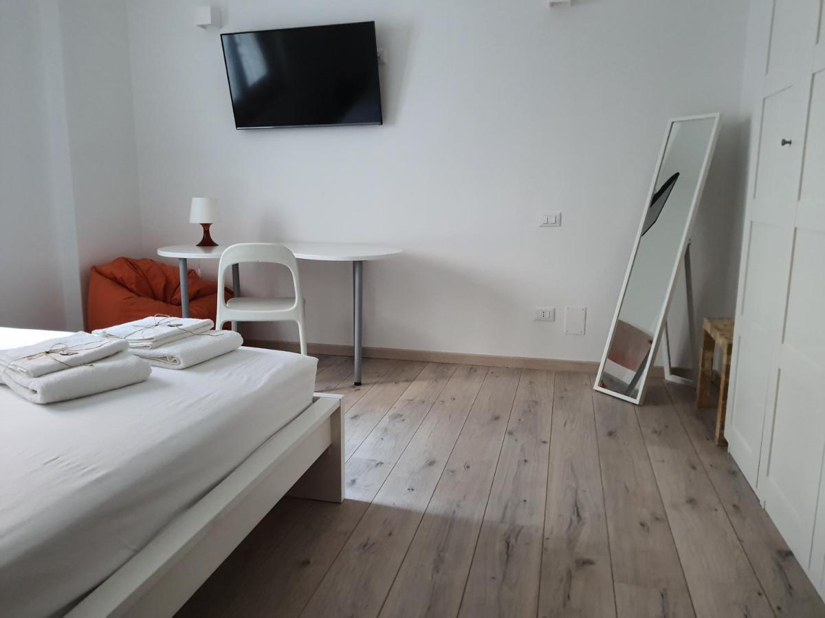 בארלטה Isabella D'Aragona Guest House מראה חיצוני תמונה