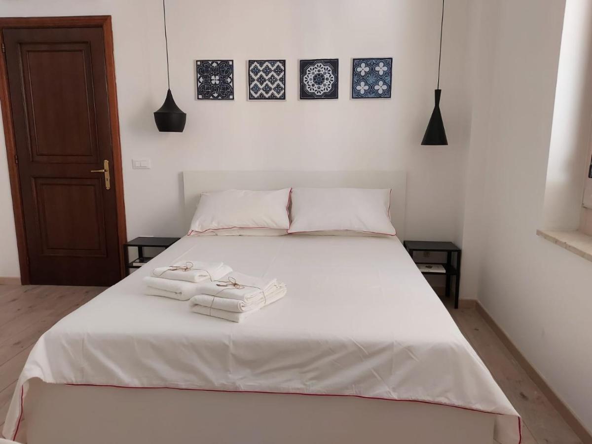 בארלטה Isabella D'Aragona Guest House מראה חיצוני תמונה